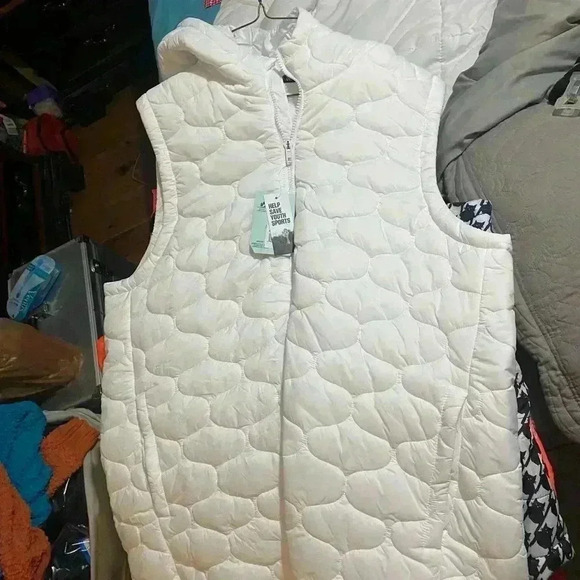 ‎Dsg - Picture 1 of 3